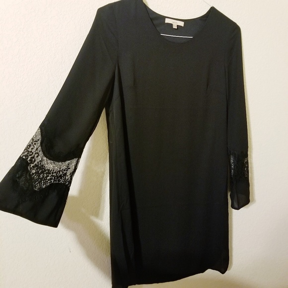 🛍 💜 Lace Sleeve Shift Dress - Picture 2 of 6